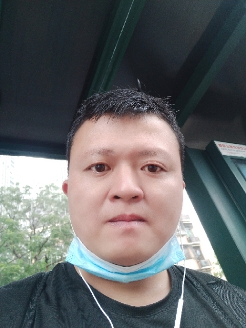 李生的第一张照片--大余上门女婿服务网